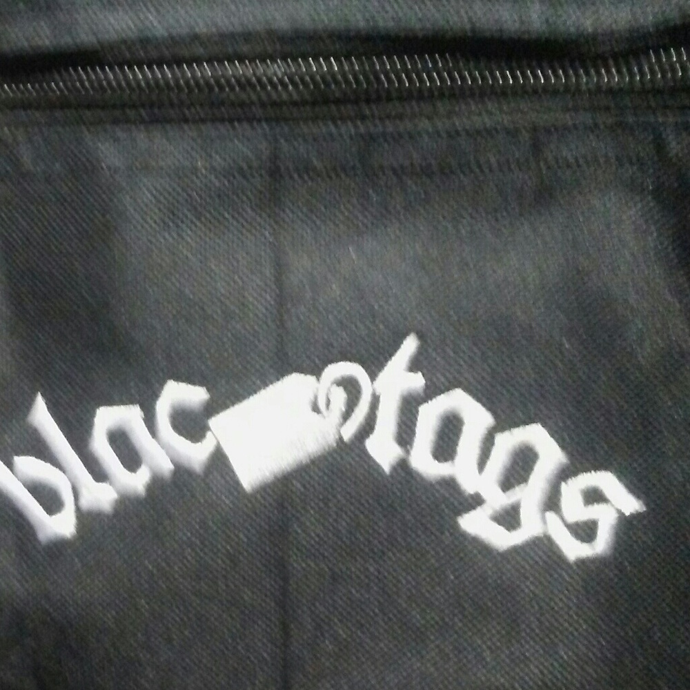 BlacTags Unisex Waterproof Backpack - Picture 7 of 8